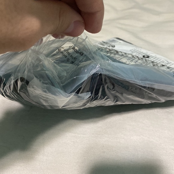 Brand new and unopened Lululemon Pace Breaker 9 inch shorts, size M (Medium) - Picture 3 of 3